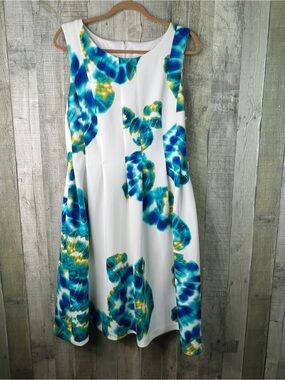 Calvin Klein Size 14 Sleeveless Pleated Fit & Flare Heavier Weighted Dress